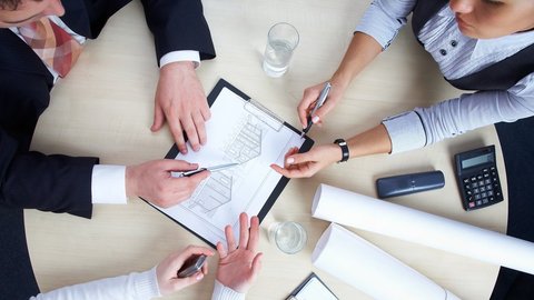 Oryginalna identyfikacja wizualna a zaprojektowanie spójnego wizerunku nowej marki  w internecie